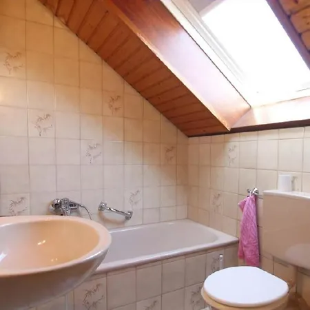 5 Zimmer Appartement In Ruhiger Lage Naehe Heilbronn Oedheim Exterior photo